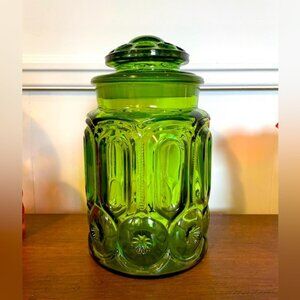 LE smith MCM stars and moon jar.